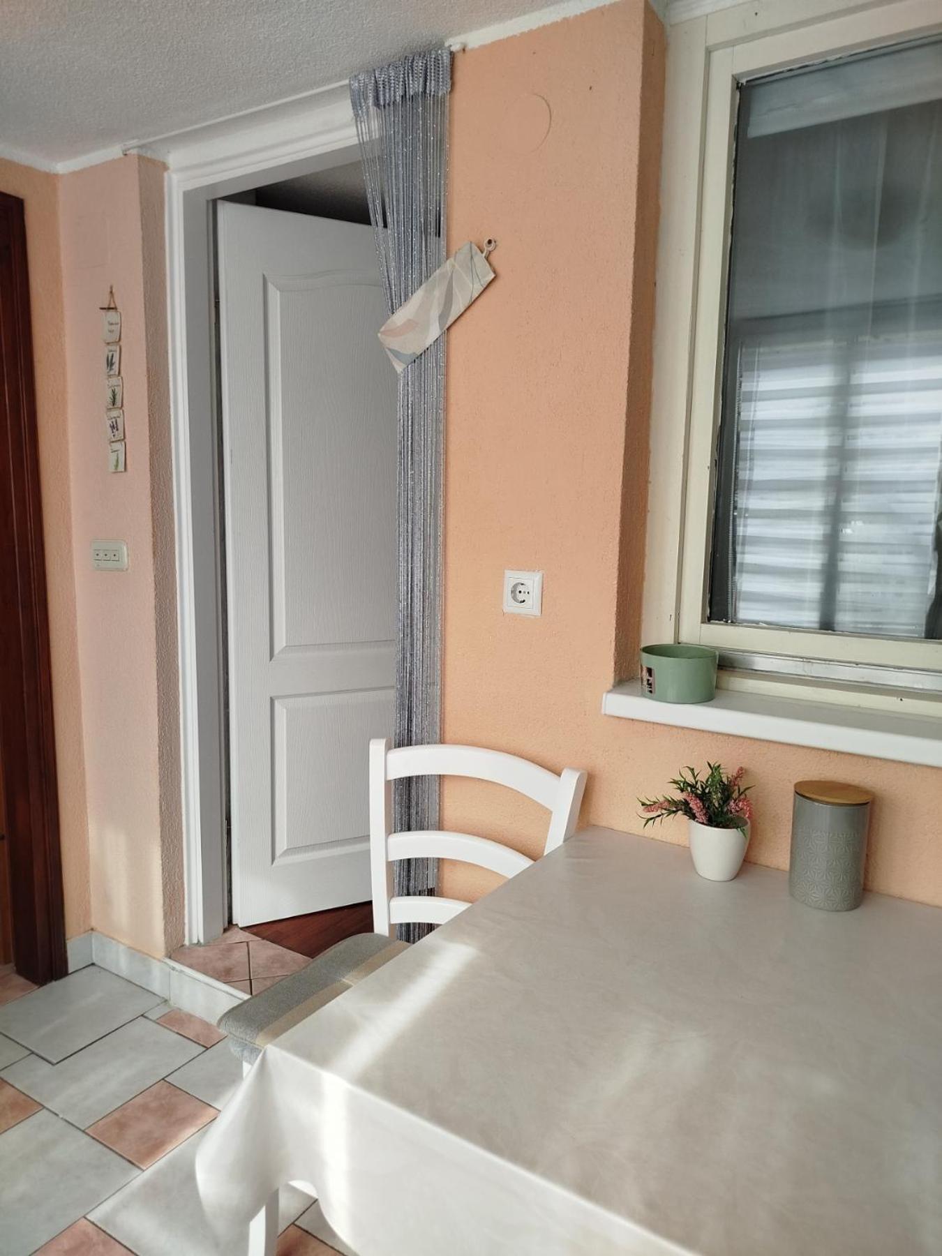 Apartman Tihana تْسْغيكفانِتْسا المظهر الخارجي الصورة